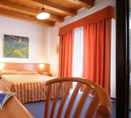 Hotel Da Bepi Lido di Jesolo Bagian luar foto